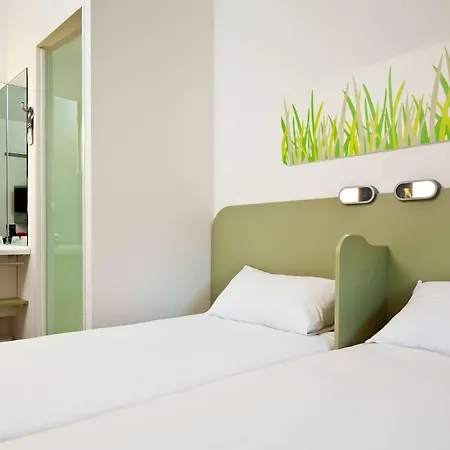 Ibis Budget Centre